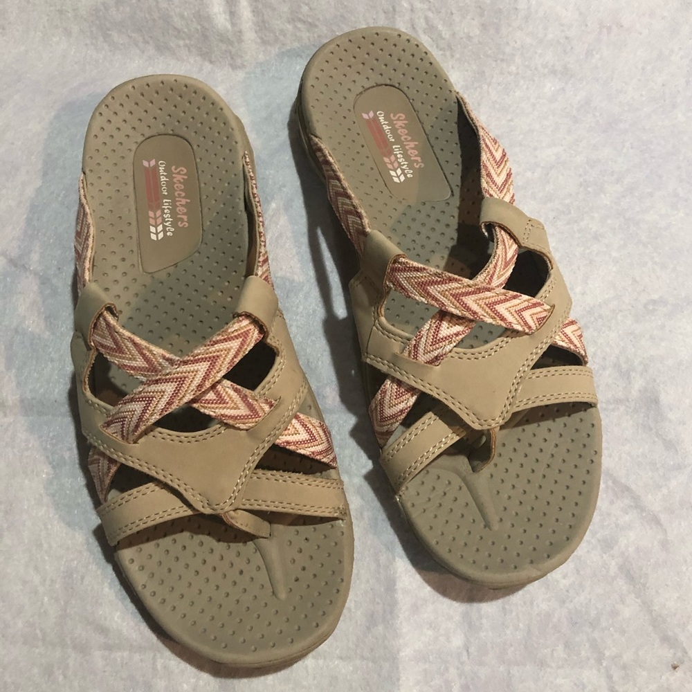 Skechers ladies size 9 sandals